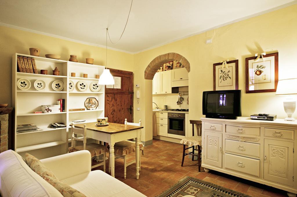 Borgo Dei Cadolingi Apartment Gambassi Terme Ngoại thất bức ảnh
