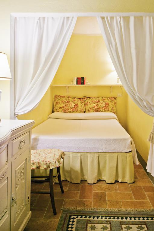 Borgo Dei Cadolingi Apartment Gambassi Terme Ngoại thất bức ảnh